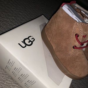 Uggs boots unisex